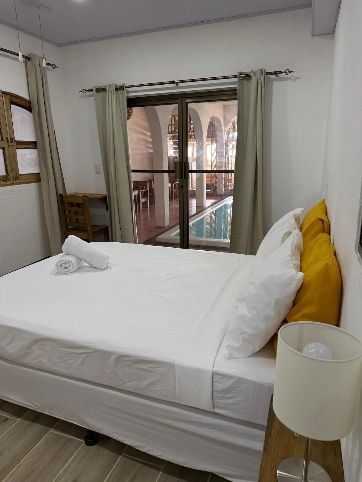 Suite 3 — junto a la piscina interior